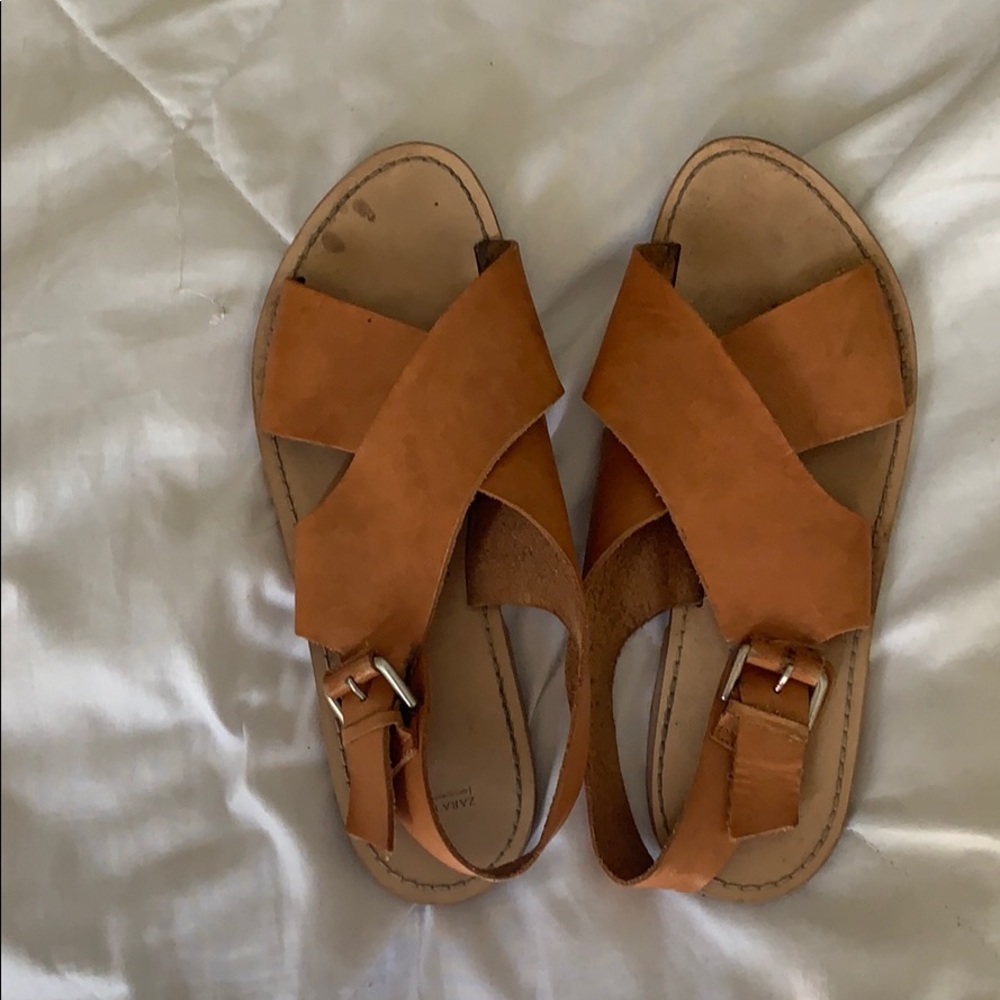 Leather camel Sandal